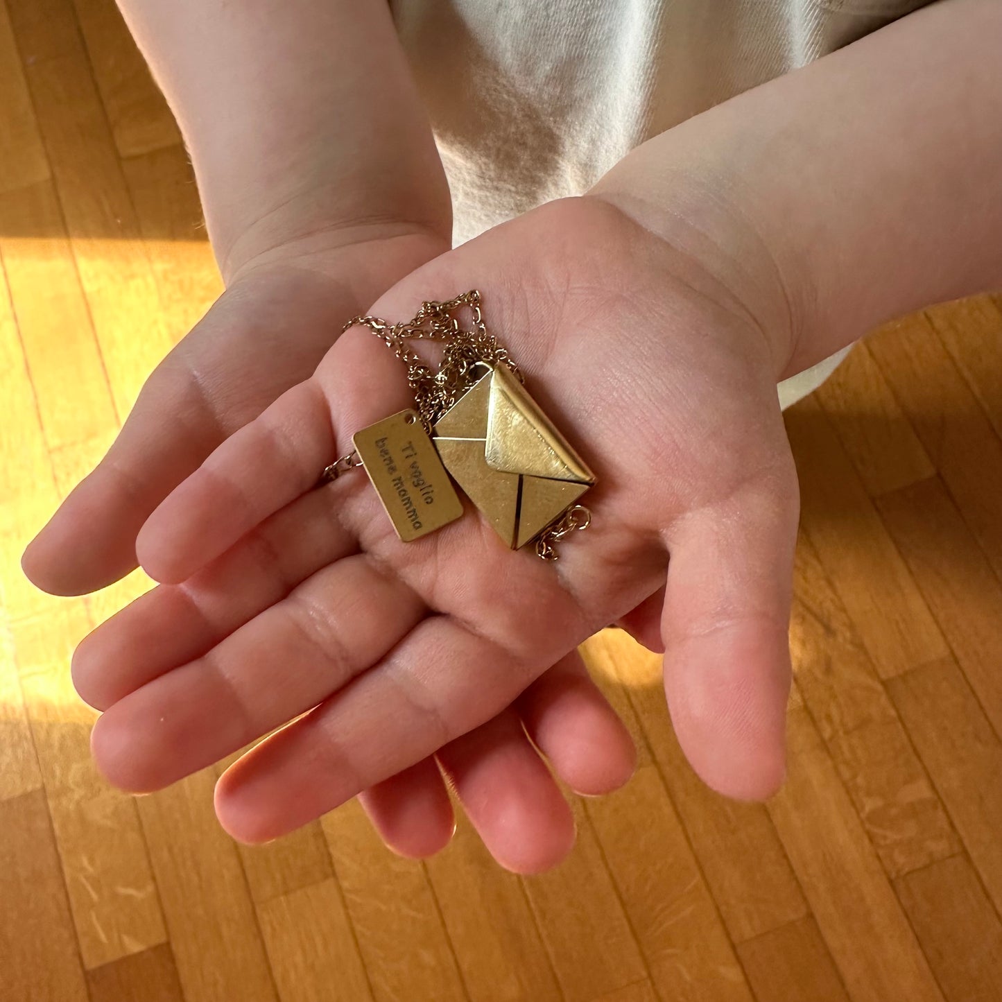 COLLANA CON MESSAGGIO