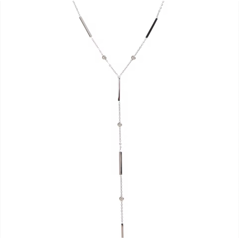 COLLANA “APPESI A UN FILO”