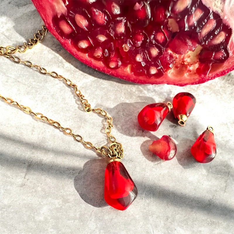 BRACCIALE “CHICCO DI MELAGRANA”