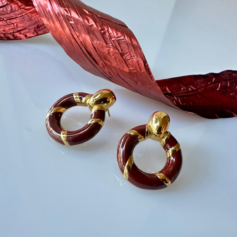 ORECCHINI “CONTROLLO”